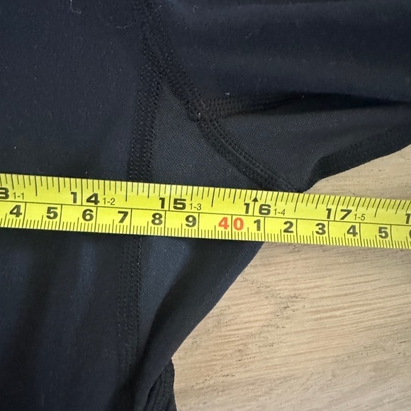 Gym shark women’s jacket with mesh detail black size medium - Picture 8 of 8